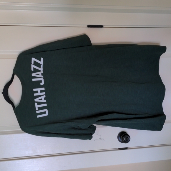 Nike Utah Jazz XXL tshirt - Picture 2 of 2